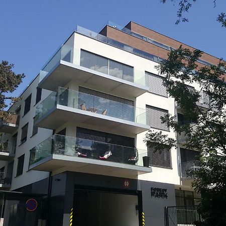 Forest Park By Zoom Apartments Bratislava Exterior foto